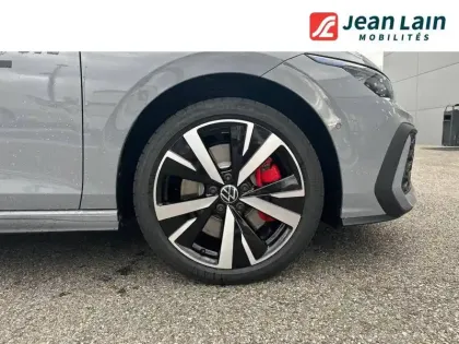 Photo 8 Volkswagen Golf  1.5 eHybrid 272 DSG6