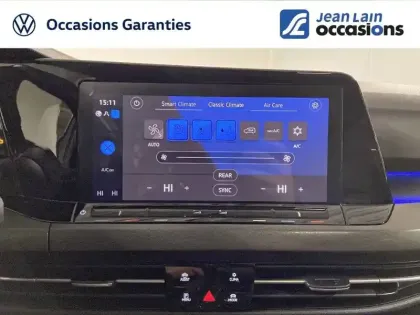 Photo 18 Volkswagen Golf  2.0 TDI SCR 200 DSG7