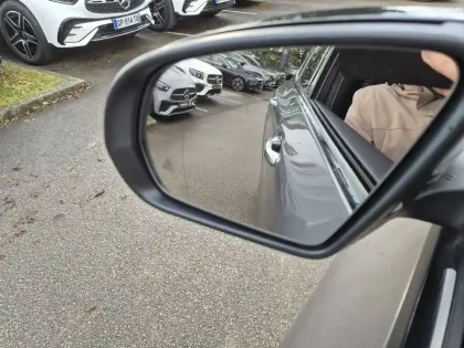 Photo 22 Mercedes GLA  250 e 8G-DCT