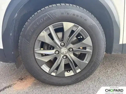 Photo 11 Peugeot 2008  PureTech 130 S&S EAT8