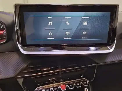 Photo 14 Peugeot 208  PureTech 75 S&S BVM5