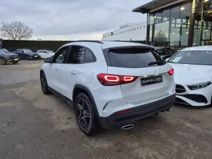 Photo 7 Mercedes GLA  200 d 8G-DCT