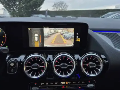 Photo 21 Mercedes GLA  200 d 8G-DCT