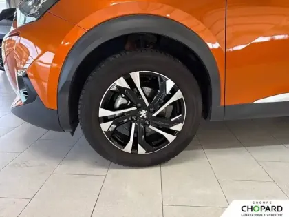 Photo 11 Peugeot 2008  PureTech 130 S&S EAT8