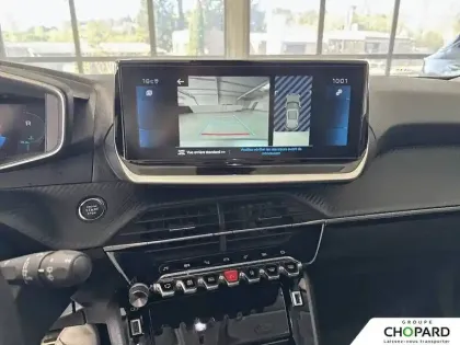 Photo 12 Peugeot 2008  PureTech 130 S&S EAT8