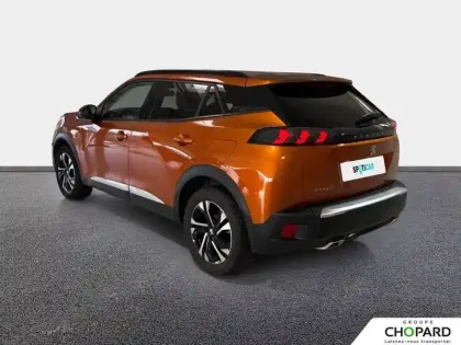 Photo 6 Peugeot 2008  PureTech 130 S&S EAT8