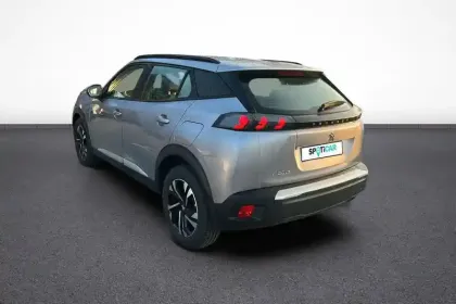 Photo 38 Peugeot 2008  PureTech 100 S&S BVM6