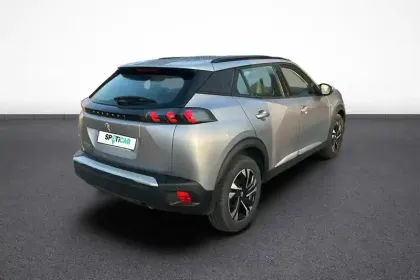 Photo 40 Peugeot 2008  PureTech 100 S&S BVM6