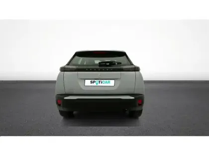 Photo 63 Peugeot 2008  PureTech 100 S&S BVM6