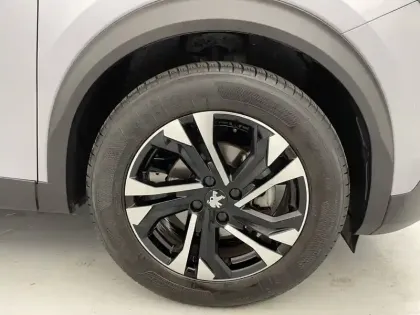 Photo 74 Peugeot 2008  PureTech 100 S&S BVM6