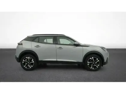 Photo 66 Peugeot 2008  PureTech 100 S&S BVM6