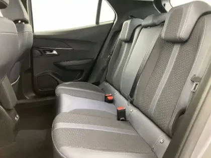 Photo 11 Peugeot 2008  PureTech 100 S&S BVM6