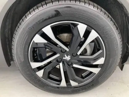 Photo 14 Peugeot 2008  PureTech 100 S&S BVM6