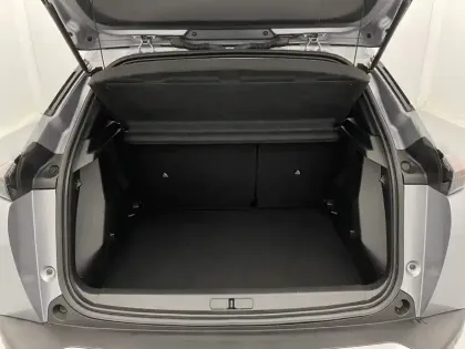 Photo 69 Peugeot 2008  PureTech 100 S&S BVM6