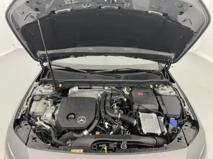 Photo 19 Mercedes Classe A  180 7G-DCT