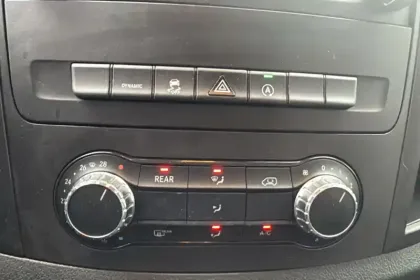 Photo 14 Mercedes Vito  Tourer 114 CDI Long 9G-Tronic