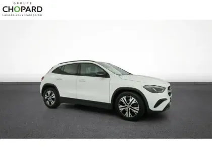Photo 10 Mercedes GLA  200 d 8G-DCT