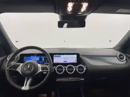 Photo 27 Mercedes GLA  200 d 8G-DCT