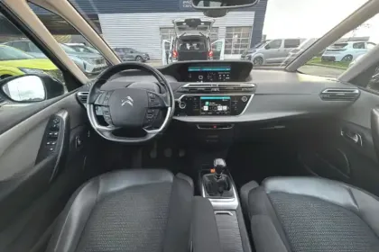 Photo 10 Citroën C4 Grand  Spacetourer BlueHDi 130 S&S BVM6