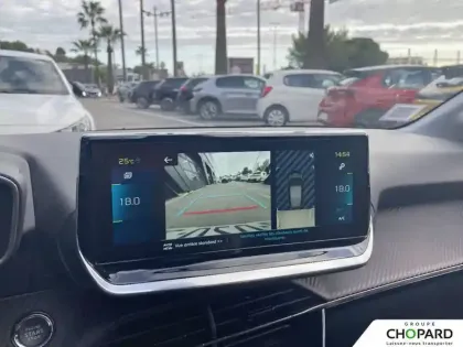 Photo 15 Peugeot 208  Electrique 50 kWh 136ch