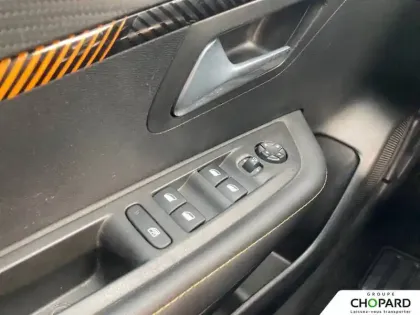 Photo 18 Peugeot 208  Electrique 50 kWh 136ch