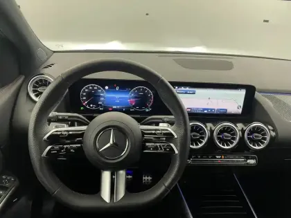 Photo 53 Mercedes Classe B  200 7G-DCT