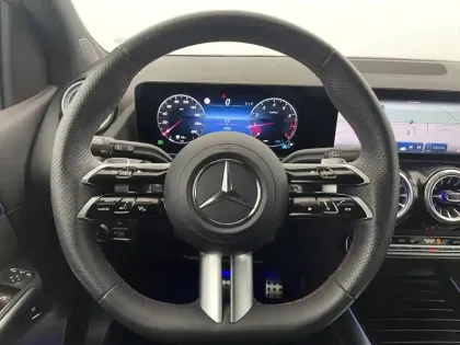 Photo 54 Mercedes Classe B  200 7G-DCT