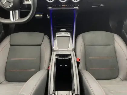 Photo 29 Mercedes Classe B  200 7G-DCT