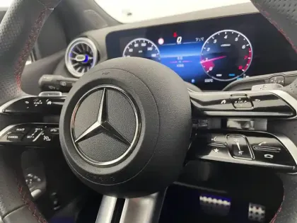 Photo 23 Mercedes Classe B  200 7G-DCT