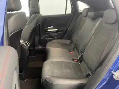 Photo 15 Mercedes GLA  250 e Hybrid EQ 8G-DCT