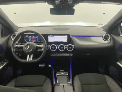 Photo 28 Mercedes GLA  250 e Hybrid EQ 8G-DCT