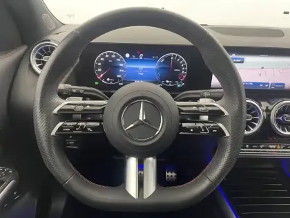 Photo 22 Mercedes GLA  250 e Hybrid EQ 8G-DCT