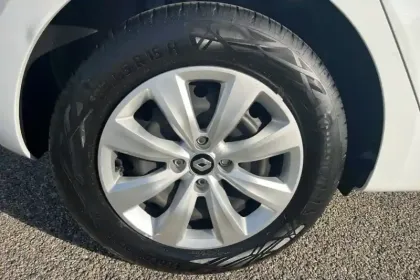 Photo 10 Renault Clio  SCe 65