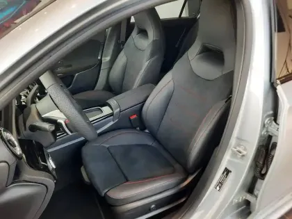 Photo 9 Mercedes Classe A  200 d 8G-DCT