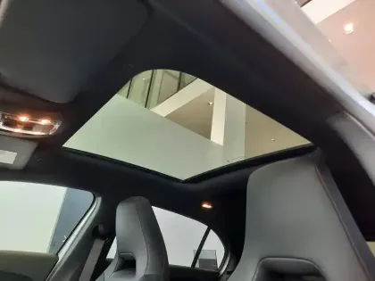 Photo 11 Mercedes Classe A  200 d 8G-DCT