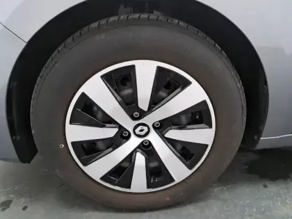 Photo 15 Renault Clio  TCe 90