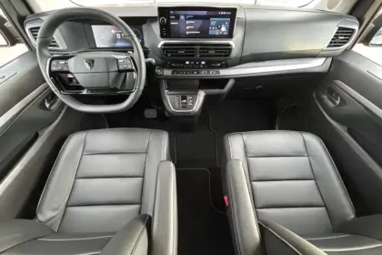 Photo 11 Peugeot Traveller  M 2.2 Diesel 180ch S&S EAT8