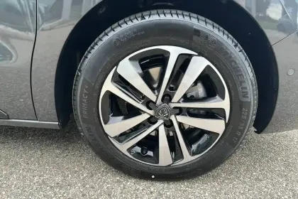 Photo 31 Peugeot Traveller  M 2.2 Diesel 180ch S&S EAT8