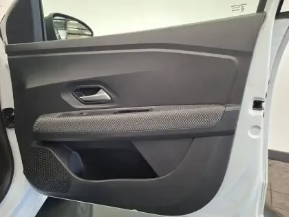 Photo 21 Dacia Sandero  SCe 65