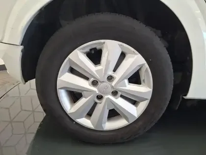 Photo 13 Dacia Sandero  SCe 65