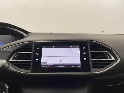 Photo 18 Peugeot 308  AFFAIRE BLUEHDI 130 S&S BVM6