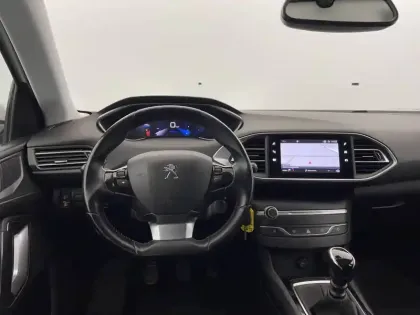 Photo 20 Peugeot 308  AFFAIRE BLUEHDI 130 S&S BVM6