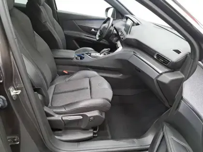 Photo 24 Peugeot 3008  Puretech 130ch S&S EAT8