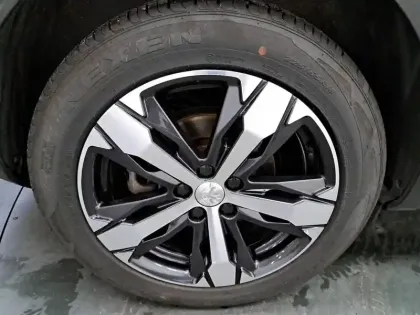 Photo 14 Peugeot 3008  Puretech 130ch S&S EAT8