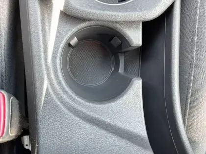 Photo 32 Hyundai Ioniq  Hybrid 141 ch