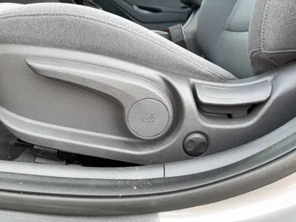 Photo 37 Hyundai Ioniq  Hybrid 141 ch