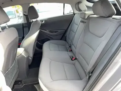 Photo 36 Hyundai Ioniq  Hybrid 141 ch