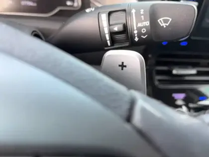 Photo 21 Hyundai Ioniq  Hybrid 141 ch