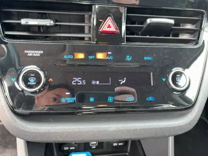 Photo 26 Hyundai Ioniq  Hybrid 141 ch