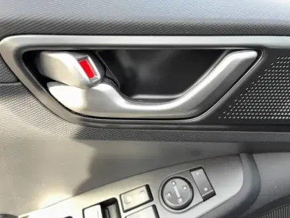 Photo 15 Hyundai Ioniq  Hybrid 141 ch